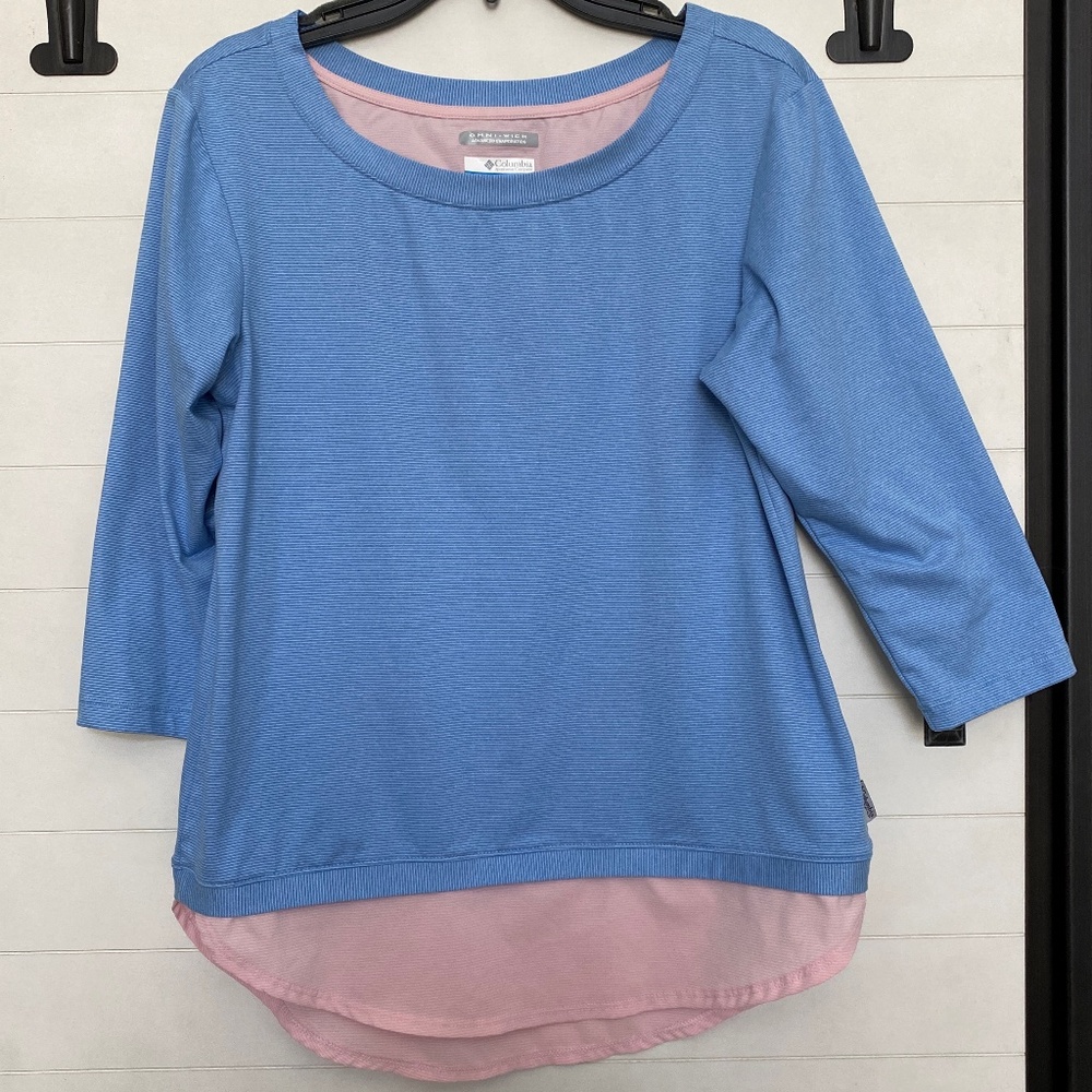 Columbia Omni-Wick Blue and Pink Shirt 3/4 Sleeves Small